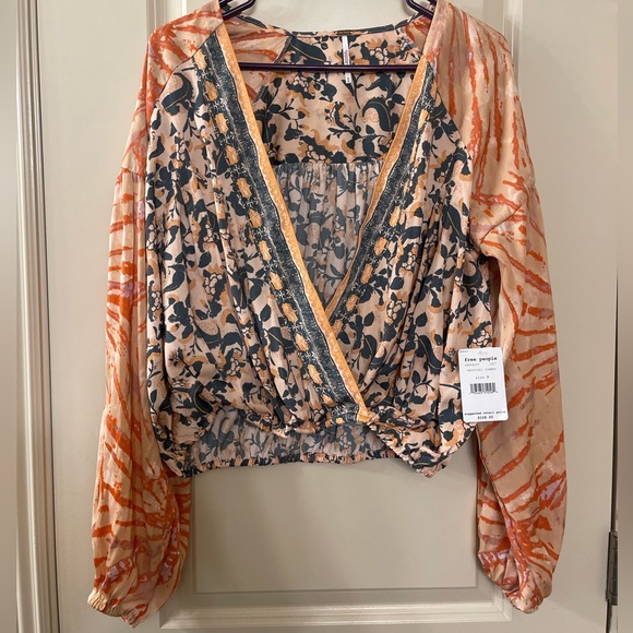 Free People Cruisin Together crossover top NWT - Picture 2 of 4